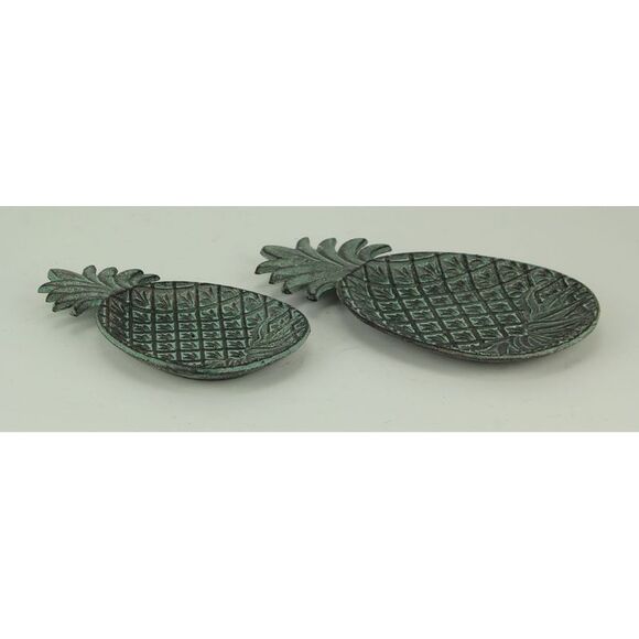 Green Verdigris Cast Iron Pineapple Decorative Trays Set of 2 - Picture 2 of 3